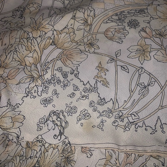 Pretty top - Picture 3 of 7